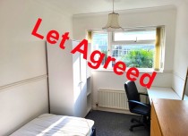 174 Room 3 Let Agreed